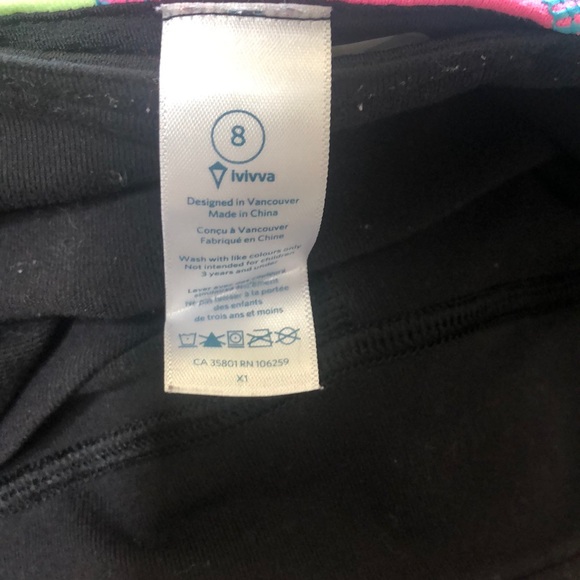 Ivivva black leggings size 8 - Picture 3 of 3
